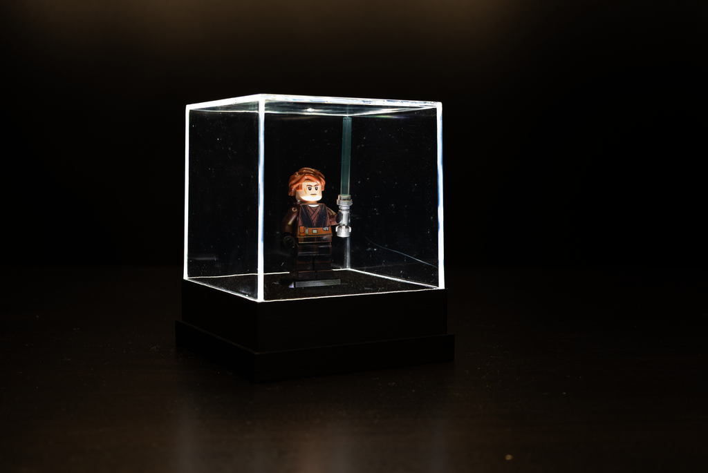 Single Figure LED Light Up Minifigure Display