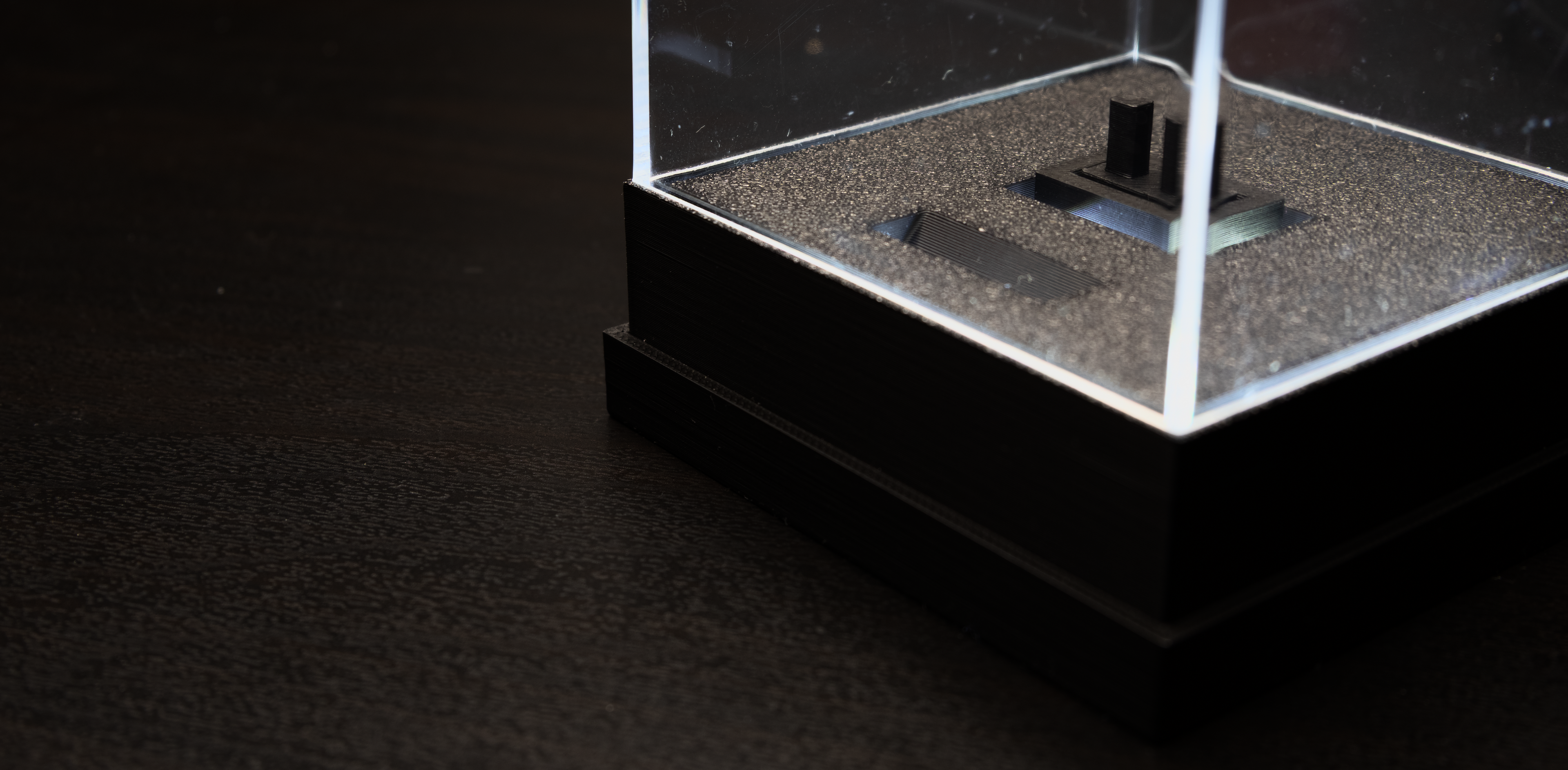 Single Figure LED Light Up Minifigure Display